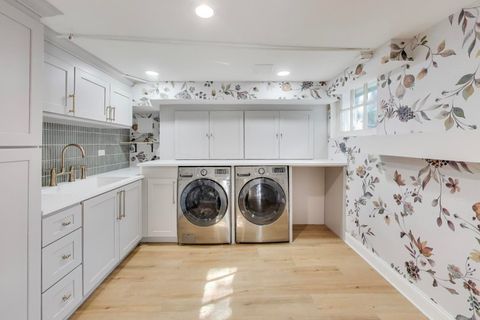 Tiny photo for 386 Fairview Avenue, Winnetka, IL 60093 (MLS # 12494483)