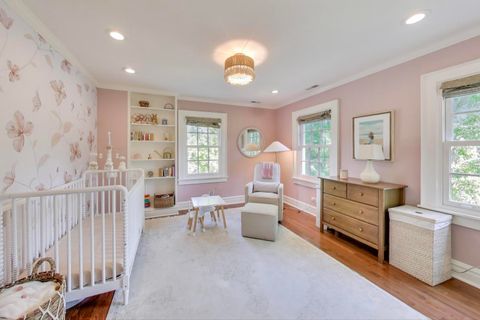 Tiny photo for 386 Fairview Avenue, Winnetka, IL 60093 (MLS # 12494483)