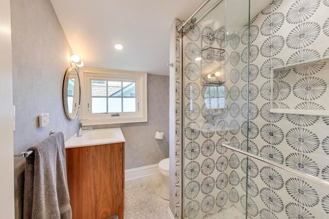 Tiny photo for 386 Fairview Avenue, Winnetka, IL 60093 (MLS # 12494483)