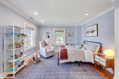 Tiny photo for 386 Fairview Avenue, Winnetka, IL 60093 (MLS # 12494483)