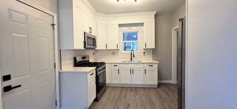 Tiny photo for 643 S Elm Avenue, Kankakee, IL 60901 (MLS # 12471884)