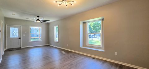 Tiny photo for 643 S Elm Avenue, Kankakee, IL 60901 (MLS # 12471884)