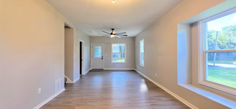 Tiny photo for 643 S Elm Avenue, Kankakee, IL 60901 (MLS # 12471884)