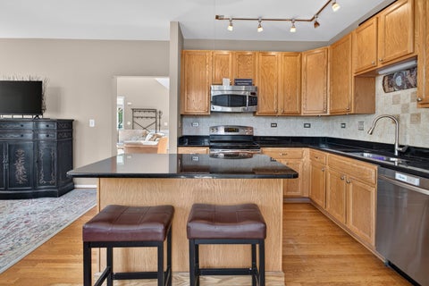 Tiny photo for 478 Peregrine Parkway, Bartlett, IL 60103 (MLS # 12687421)