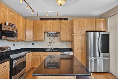 Tiny photo for 478 Peregrine Parkway, Bartlett, IL 60103 (MLS # 12687421)