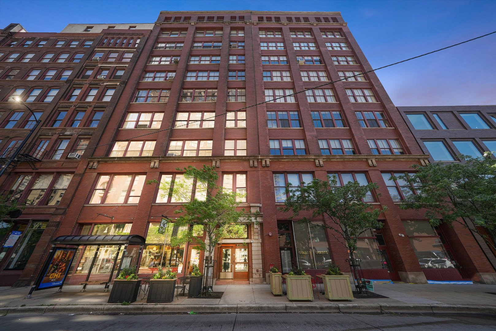 727 S Dearborn Street 311