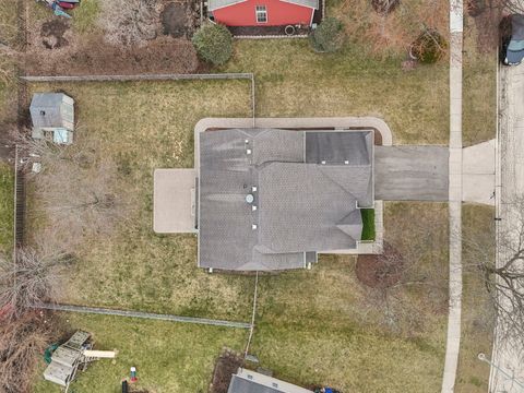 Tiny photo for 304 E Harvard Circle, South Elgin, IL 60177 (MLS # 12584975)