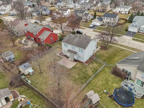 Tiny photo for 304 E Harvard Circle, South Elgin, IL 60177 (MLS # 12584975)