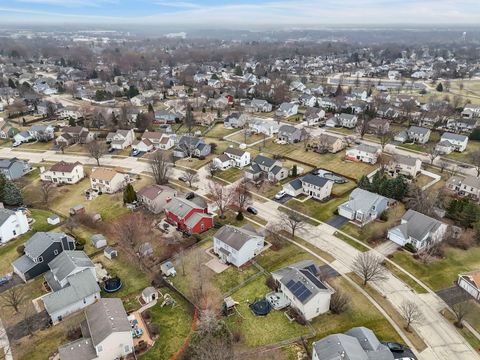 Tiny photo for 304 E Harvard Circle, South Elgin, IL 60177 (MLS # 12584975)