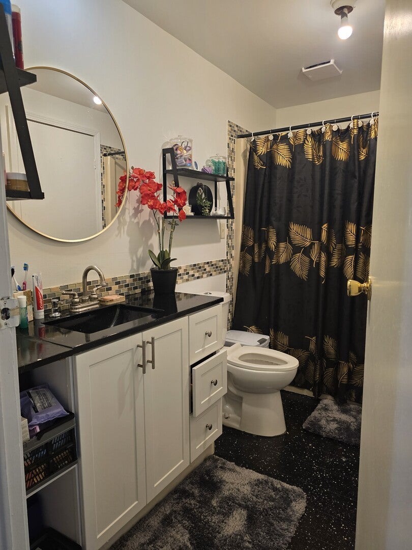8800 S Harlem Avenue 923