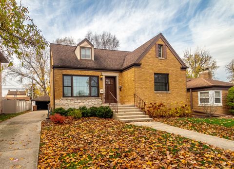 A home in North Riverside