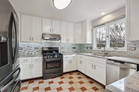 Tiny photo for 9024 Witham Lane, Woodridge, IL 60517 (MLS # 12601787)