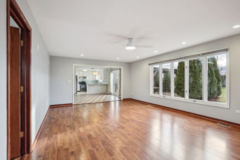 Tiny photo for 9024 Witham Lane, Woodridge, IL 60517 (MLS # 12601787)