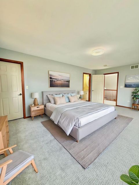 Tiny photo for 9024 Witham Lane, Woodridge, IL 60517 (MLS # 12601787)