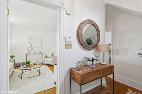 Tiny photo for 1022 Elmwood Avenue, Evanston, IL 60202 (MLS # 12469999)