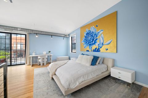 Tiny photo for 17 N Loomis Street #4D, Chicago, IL 60607 (MLS # 12585704)