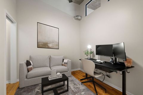 Tiny photo for 17 N Loomis Street #4D, Chicago, IL 60607 (MLS # 12585704)