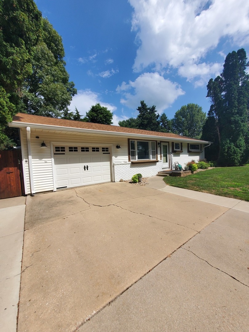 203 Robert Street