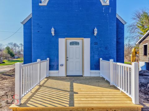 Tiny photo for 130 W Scott Street, Seneca, IL 61360 (MLS # 12605837)