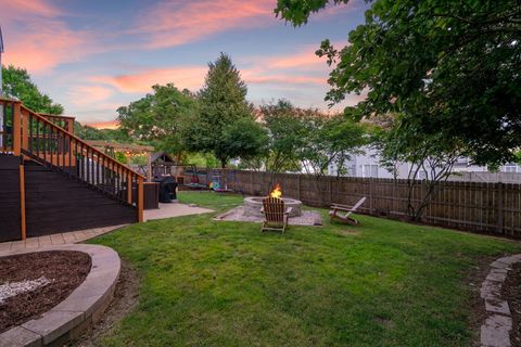 Tiny photo for 2067 Stephen Street, Aurora, IL 60502 (MLS # 12672854)