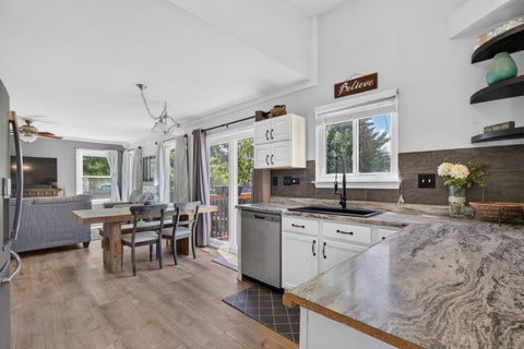 Tiny photo for 2067 Stephen Street, Aurora, IL 60502 (MLS # 12672854)