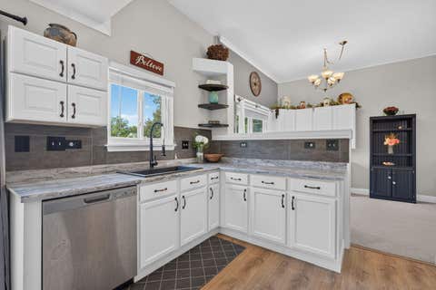Tiny photo for 2067 Stephen Street, Aurora, IL 60502 (MLS # 12672854)