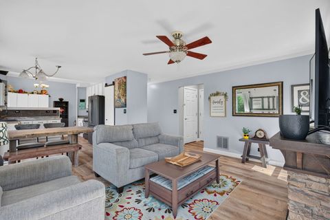 Tiny photo for 2067 Stephen Street, Aurora, IL 60502 (MLS # 12672854)