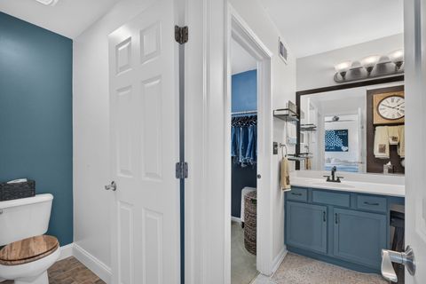 Tiny photo for 2067 Stephen Street, Aurora, IL 60502 (MLS # 12672854)