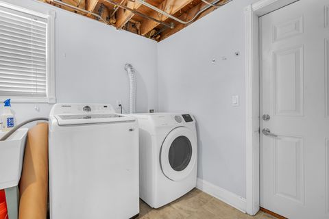 Tiny photo for 516 Exchange Avenue, Calumet City, IL 60409 (MLS # 12698747)