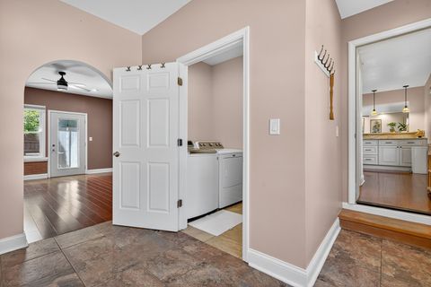 Tiny photo for 183 Saint Marys Parkway, Buffalo Grove, IL 60089 (MLS # 12478881)