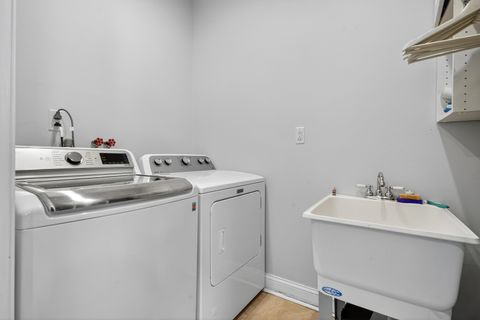Tiny photo for 183 Saint Marys Parkway, Buffalo Grove, IL 60089 (MLS # 12478881)