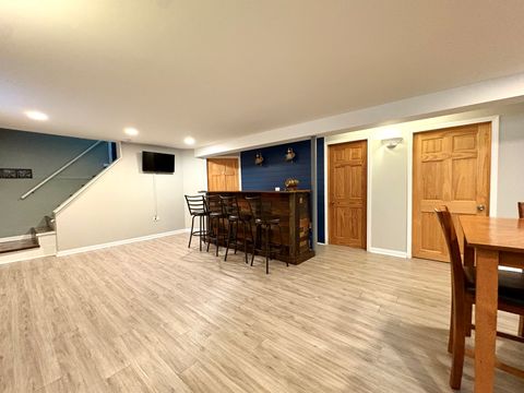 Tiny photo for 2841 W 100th Place, Evergreen Park, IL 60805 (MLS # 12546006)