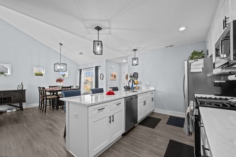 Tiny photo for 3085 Shanes Way #0, Bettendorf, IA 52722 (MLS # 12587292)