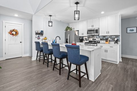 Tiny photo for 3085 Shanes Way #0, Bettendorf, IA 52722 (MLS # 12587292)