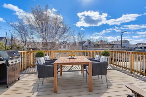 Tiny photo for 1727 W Henderson Street, Chicago, IL 60657 (MLS # 12595117)