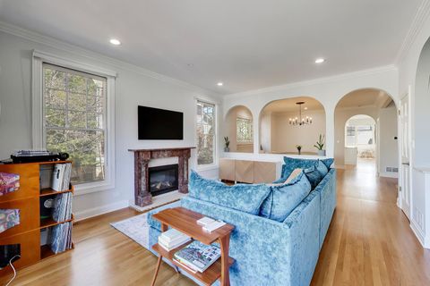 Tiny photo for 1727 W Henderson Street, Chicago, IL 60657 (MLS # 12595117)