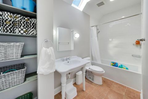 Tiny photo for 1727 W Henderson Street, Chicago, IL 60657 (MLS # 12595117)