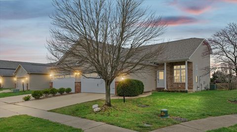 Photo of 1509 Greyrock Lane, Champaign, IL 61822 (MLS # 12606213)