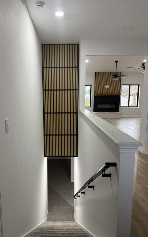 Tiny photo for 422 View Street, Ottawa, IL 61350 (MLS # 12469291)