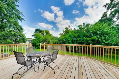 Tiny photo for 2307 N Kennicott Drive, Arlington Heights, IL 60004 (MLS # 12750547)