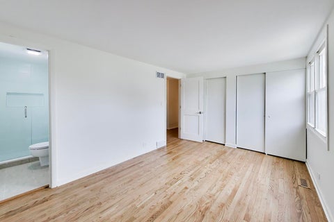 Tiny photo for 2307 N Kennicott Drive, Arlington Heights, IL 60004 (MLS # 12750547)