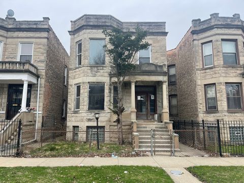 5716 S May Street Chicago IL 60621