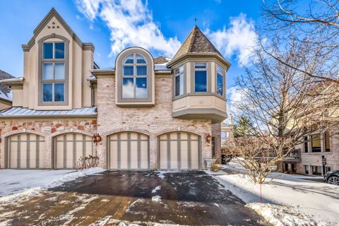 1562 S Paul Le Comte Court Palatine IL 60067