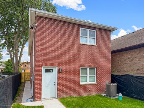 Tiny photo for 1114 N Broadway Avenue, Melrose Park, IL 60160 (MLS # 12767917)