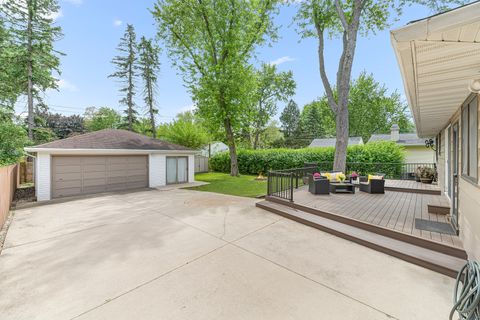 Tiny photo for 253 Heather Avenue, Grayslake, IL 60030 (MLS # 12638984)