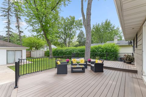 Tiny photo for 253 Heather Avenue, Grayslake, IL 60030 (MLS # 12638984)