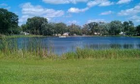 Tiny photo for 253 Heather Avenue, Grayslake, IL 60030 (MLS # 12638984)