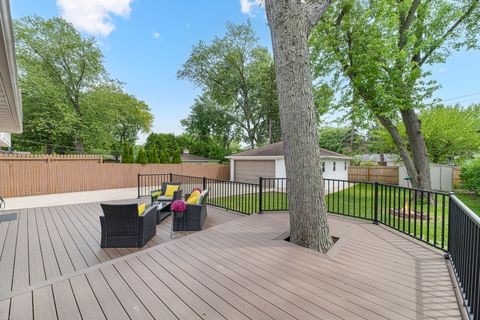 Tiny photo for 253 Heather Avenue, Grayslake, IL 60030 (MLS # 12638984)