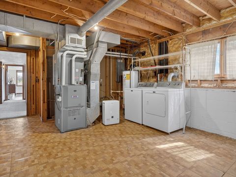 Tiny photo for 516 Crestview Drive, Sherrard, IL 61281 (MLS # 12605032)