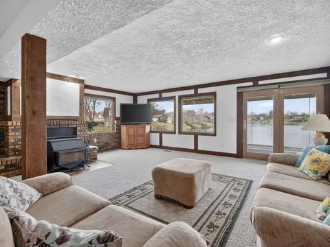 Tiny photo for 516 Crestview Drive, Sherrard, IL 61281 (MLS # 12605032)